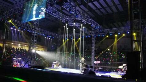 愛在進行時，溫暖緊相隨